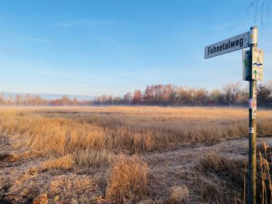 Fuhnetalweg im winterlichen Morgengrauen