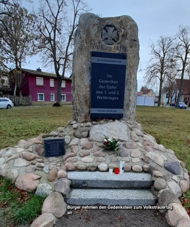 Kriegerdenkmal Markt Wolfen
